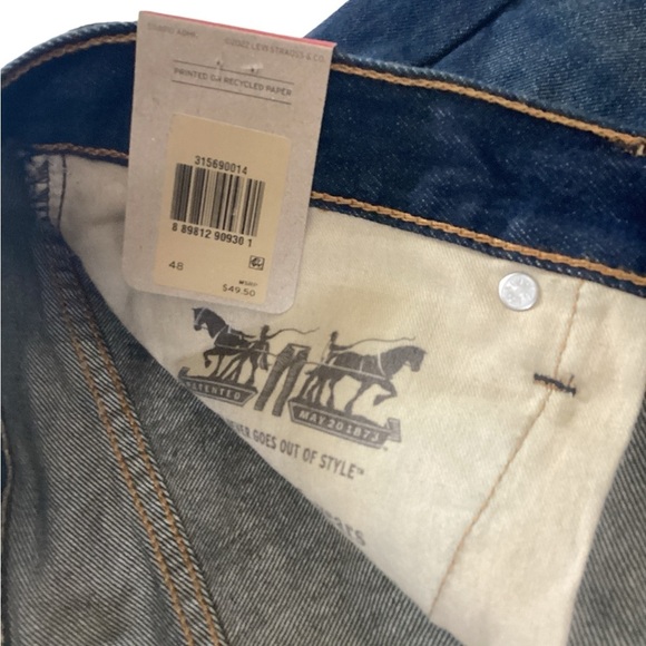 NWT Levi's Men's 569 Loose Straight Denim Shorts Big & Tall - Picture 4 of 4